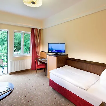 Eurothermenresort - Miraverde فندق باد هول