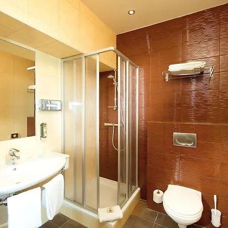 فندق Eurothermenresort - Miraverde